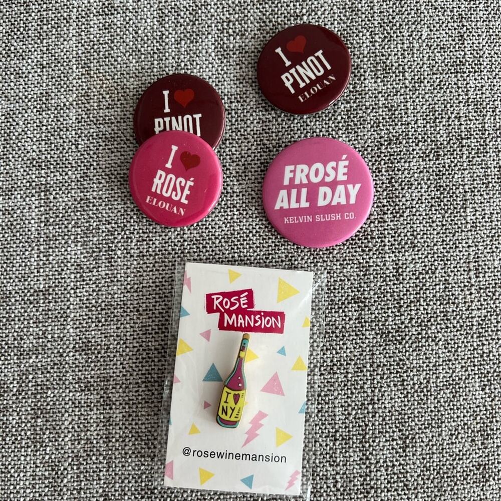 🗽Rosé Mansion I 💓 NY + 3 Pin Set